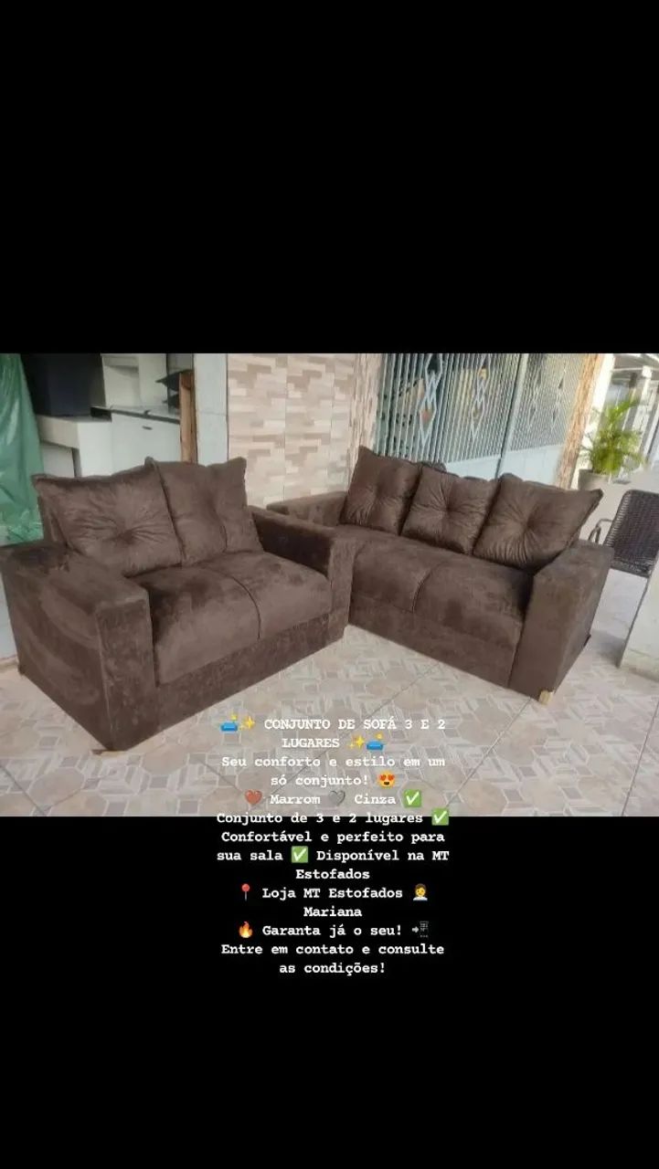 Conjunto de sofá disponível em loja 