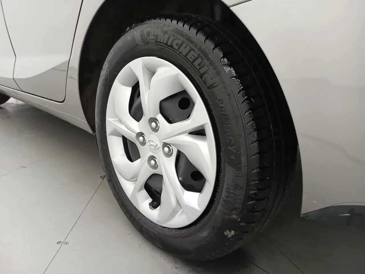 Hyundai HB20S Comfort Plus 1.0 TB Flex 12V Mec., foto 12 de 18