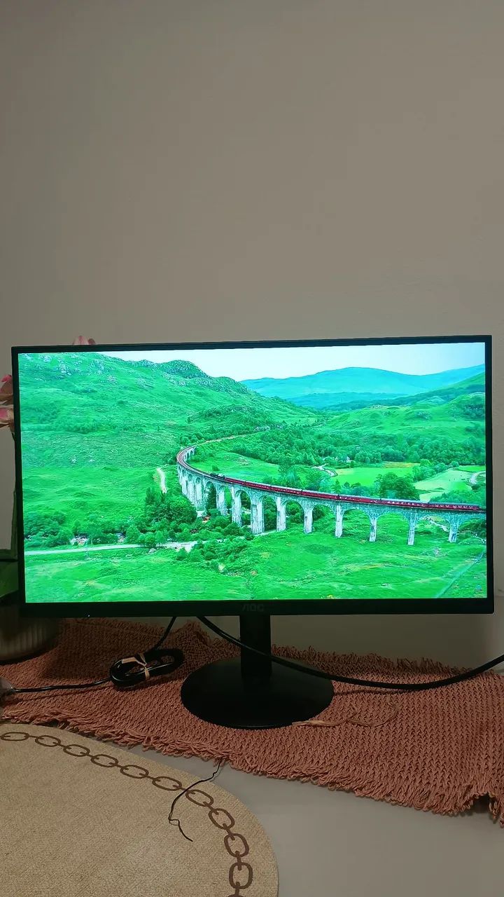 Monitor AOC 22 Polegadas Novo