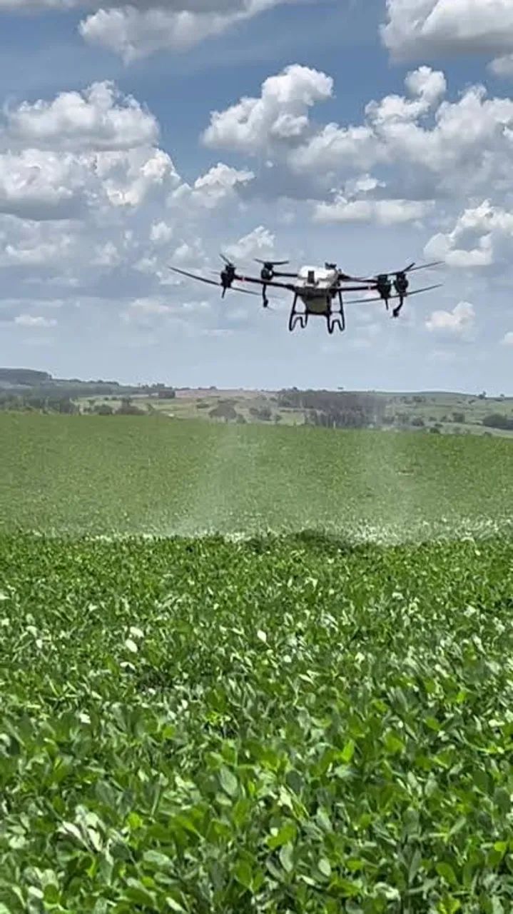 Drone pulverizador Dji agras t40 completo  - Foto 2