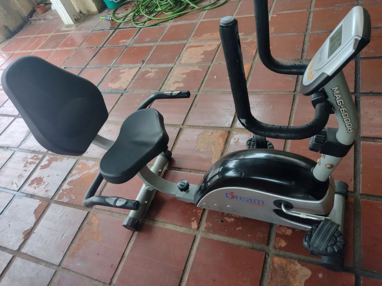 Vendo Bicicleta ergométrica horizontal recomendado para pessoas idosas  - Foto 4