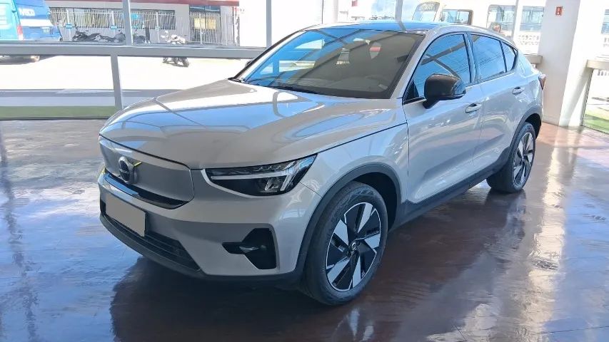 Volvo C40 Recharge Plus (elétrico) 2024 - Foto 2