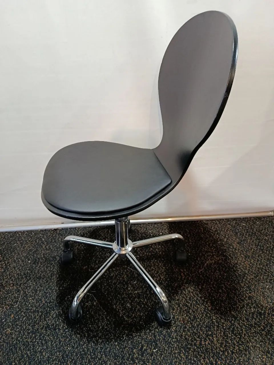 Cadeira design - Foto 4