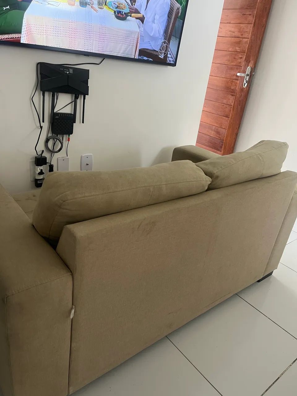 Sofá linho 2 lugares 