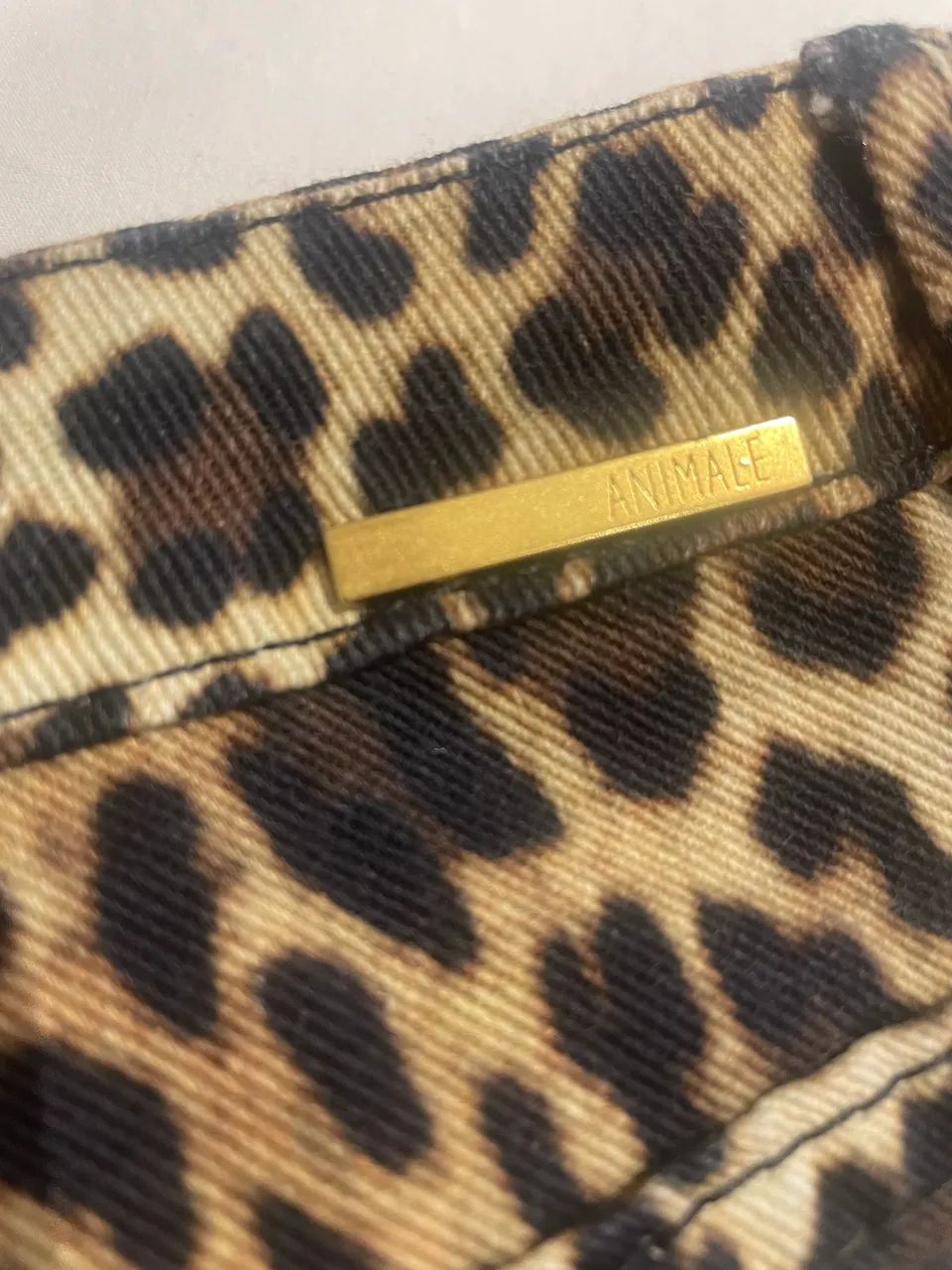 Short Animale estampado de onça - tamanho 36 - Foto 2