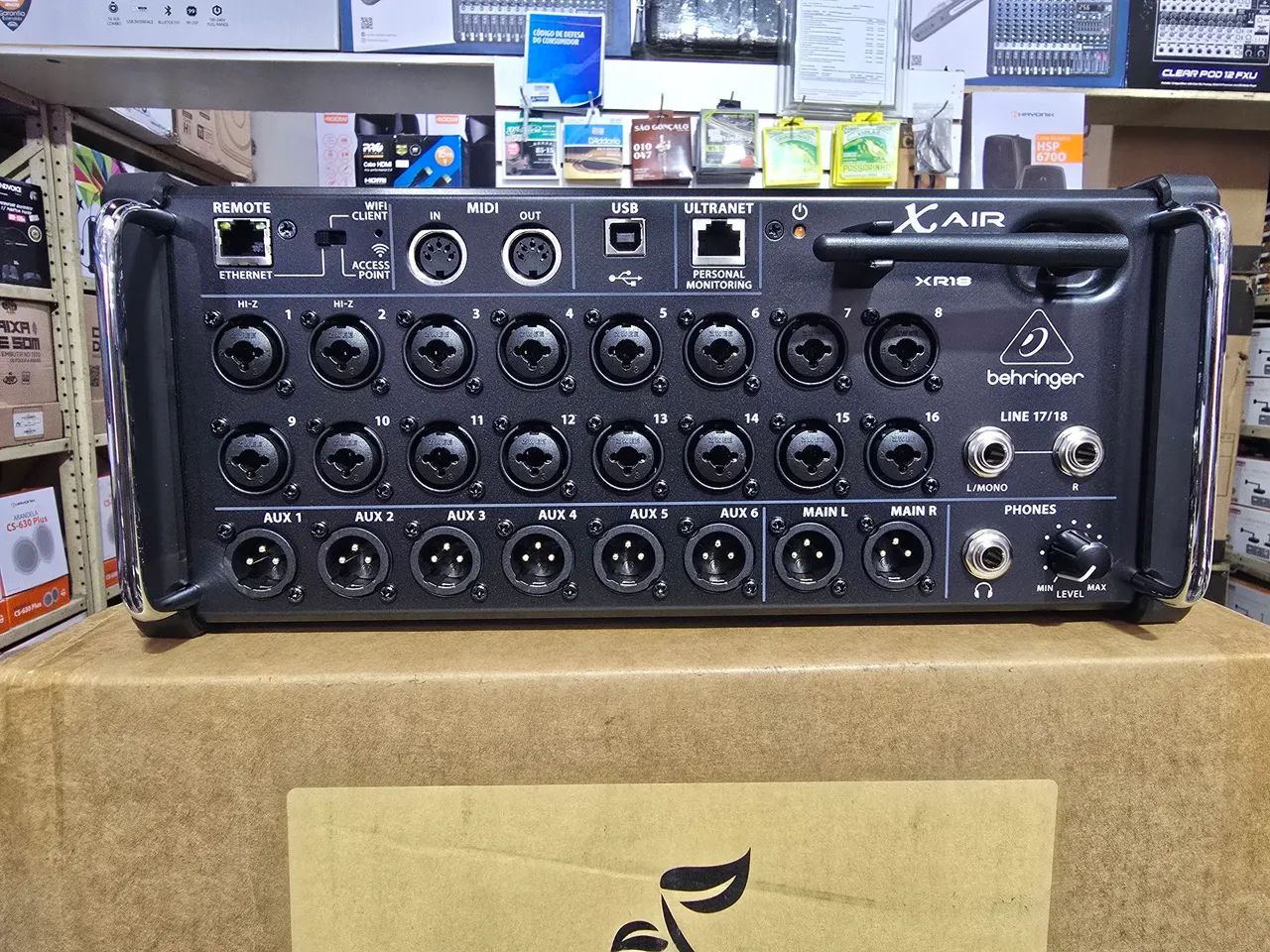 MESA DIGITAL XR 18 BEHRINGER  - Foto 2