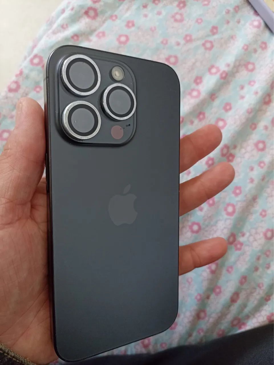 iPhone 15 pro - Foto 3