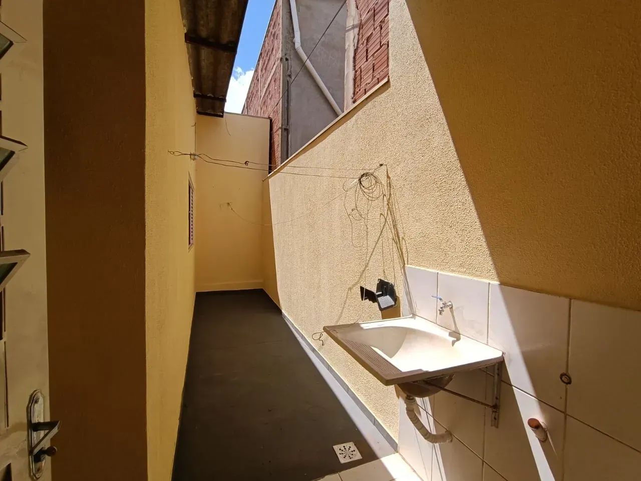 CASA EM CONDOMÍNIO - B. CEL. ANTONINO - Foto 4