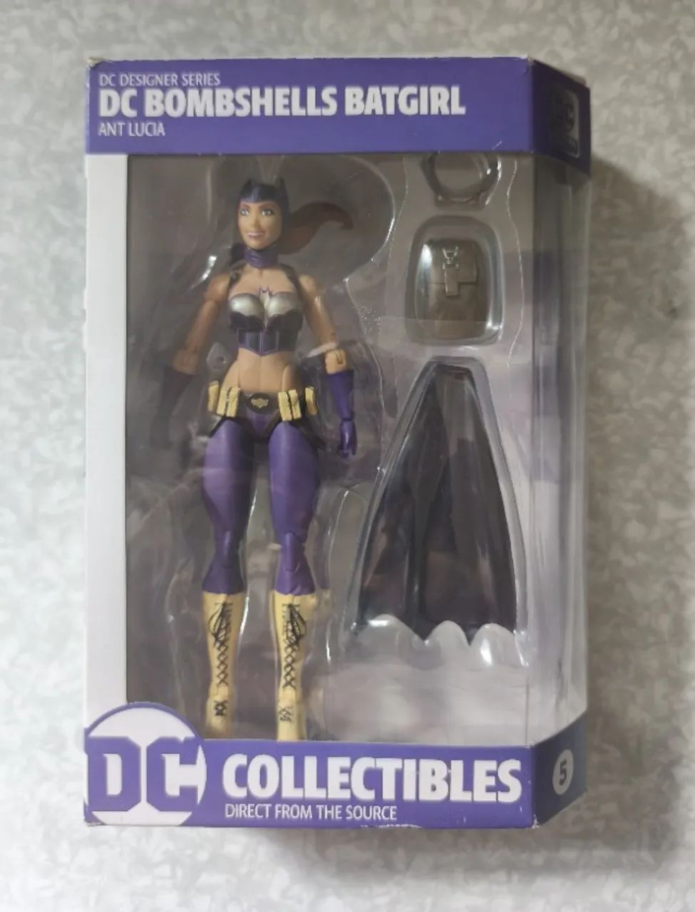 DC Designer Series: DC Bombshells Batgirl