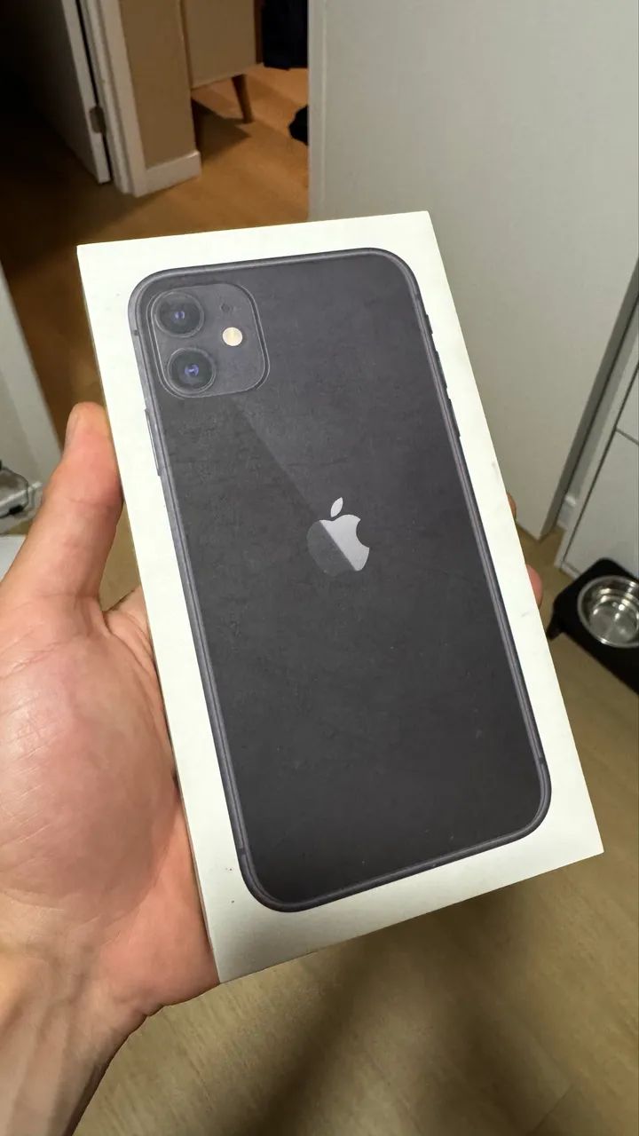 iPhone 11 