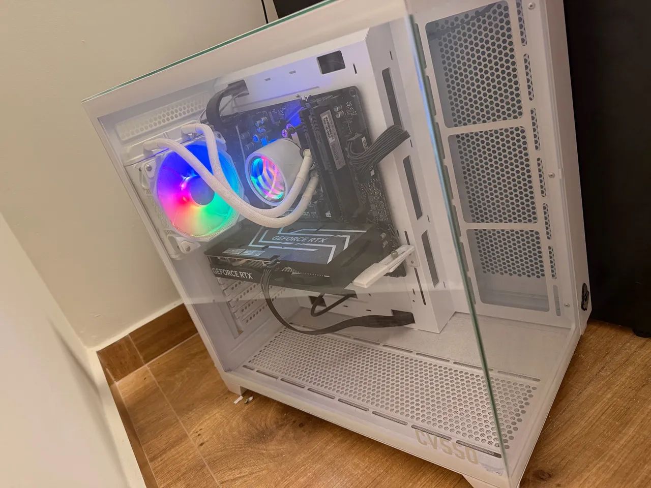 Pc gamer Rtx 4060 AMD 5700 X3D 