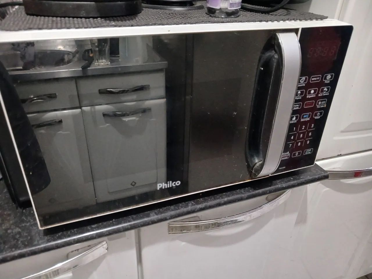 Vendo um micro-ondas 220v