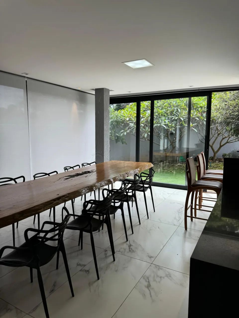 Sobrado Mobiliado 3 Suítes - Jardins Veneza - Foto 3
