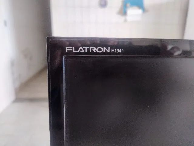 Monitor LG 19 pol led - Foto 3