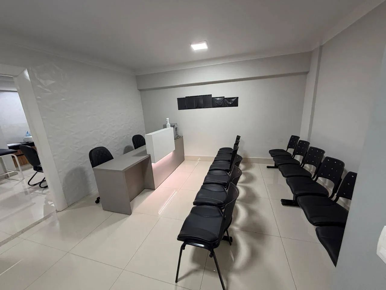 LINDA SALA COMERCIAL À VENDA NO COPA EXECUTIVE CENTER EM CUIABÁ
