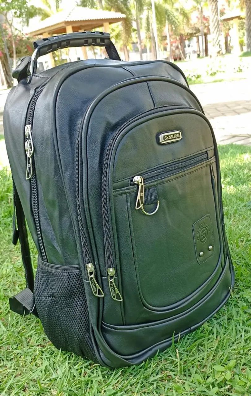 Mochila de Couro Reforçado Notebook Impermeável  - Foto 5