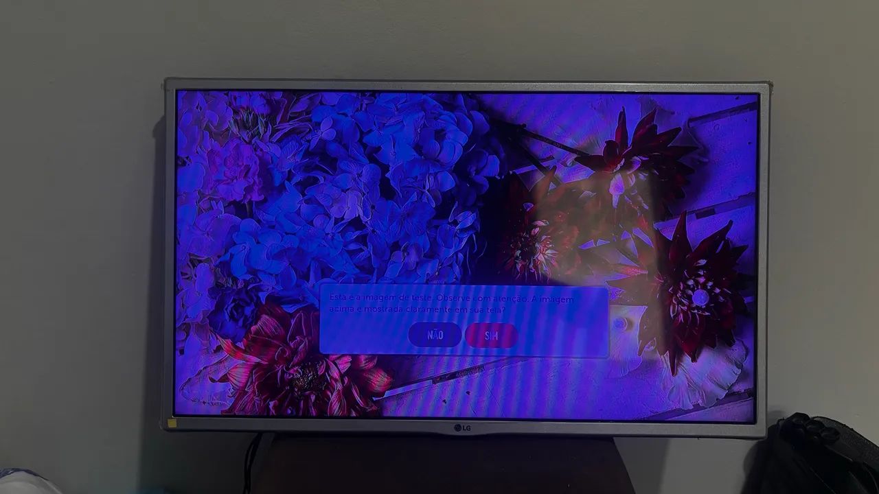 Smart TV LG (modelo 32LJ600B) - Foto 4