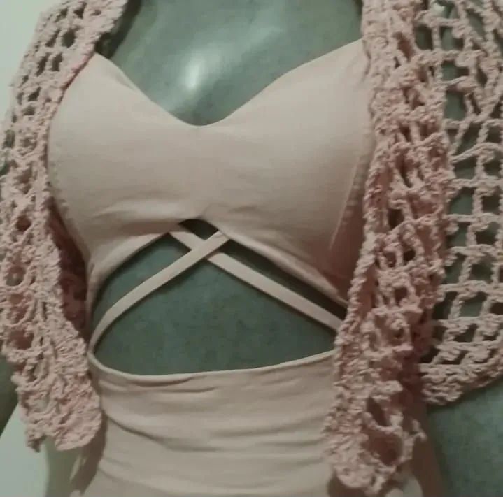 Bolero/casaco em crochê  - Foto 2