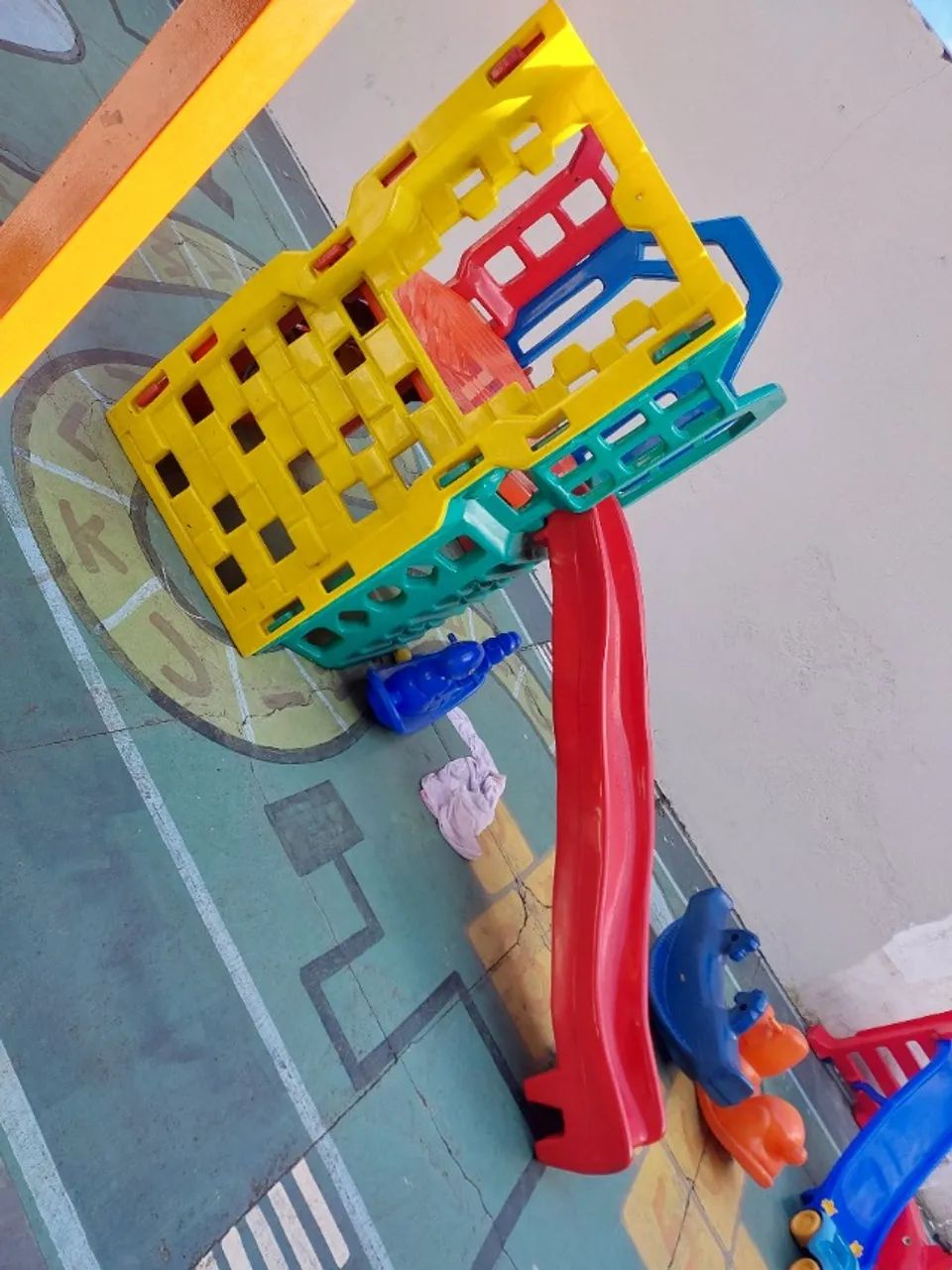 Móveis de escola de educação infantil 