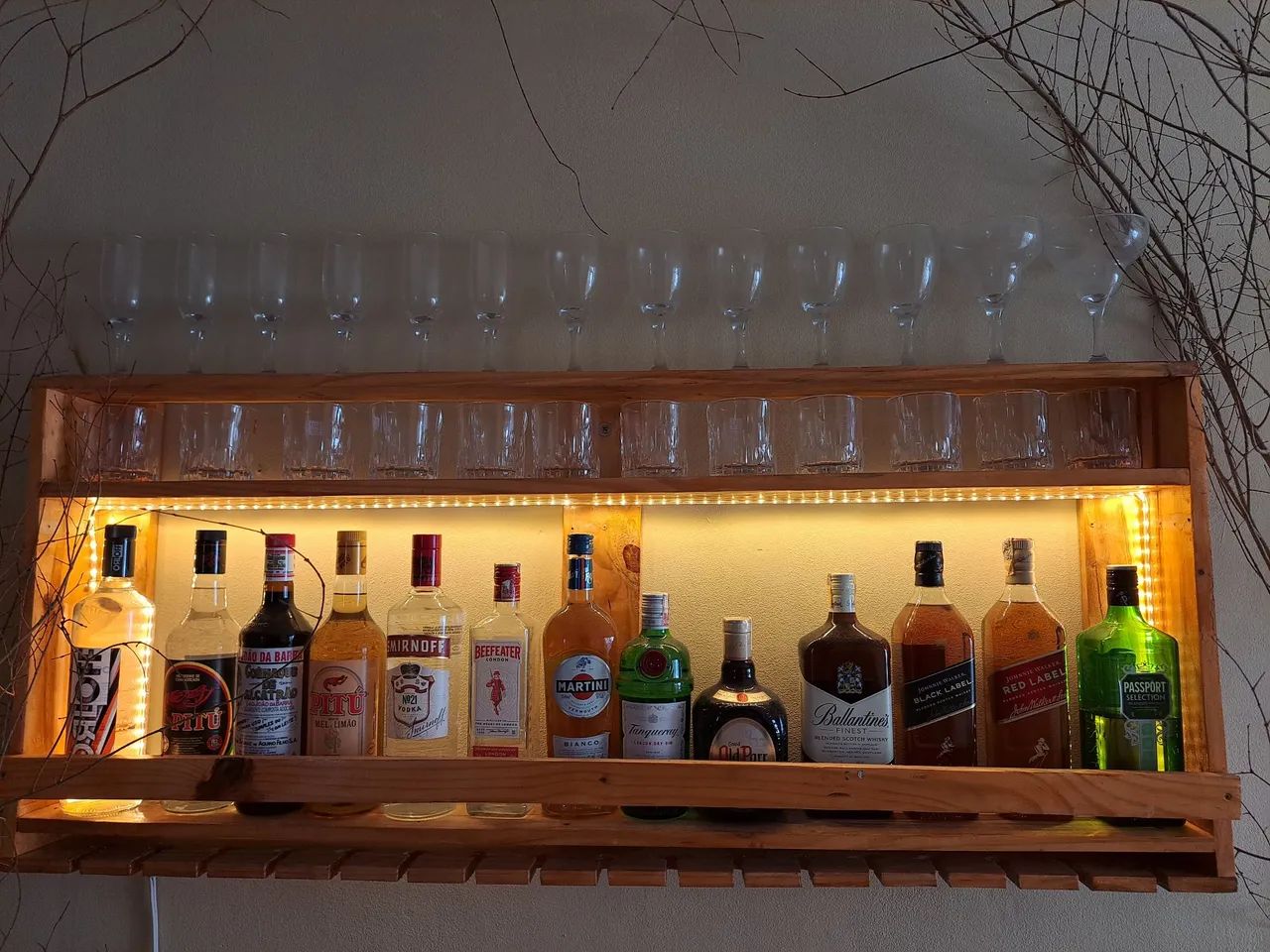 Bar completo ou sem as bebidas (iluminado) - Foto 2