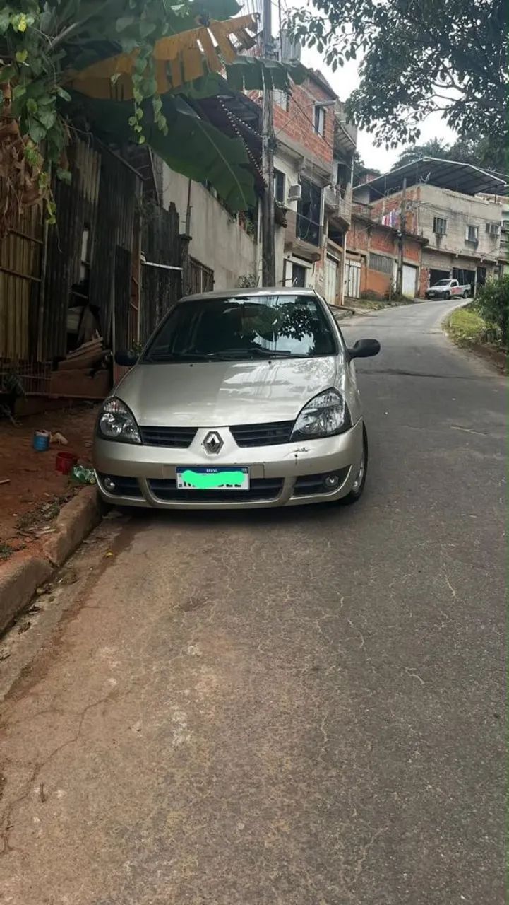 Renault Clio CLIO HI-FLEX 1.0 16V 5P 2011
