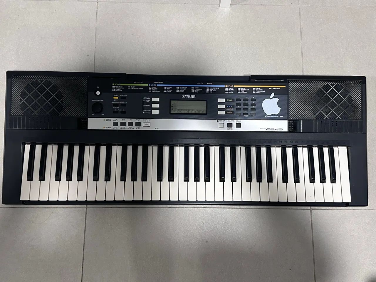 teclado PSR E243 