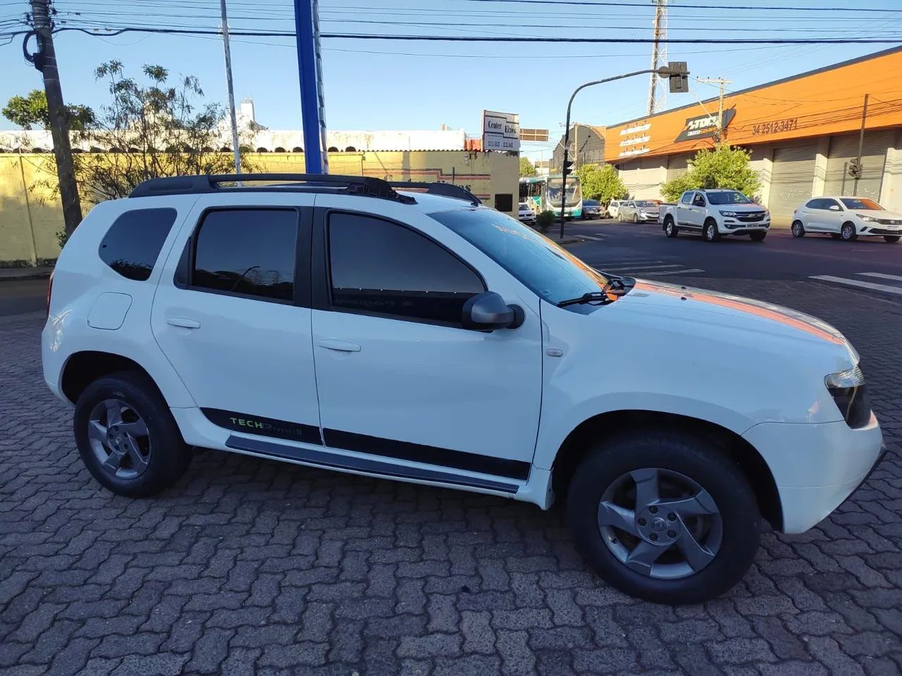 Renault Duster Dynamique 2.0 Hi-flex 16V Aut. 2015 - Foto 4