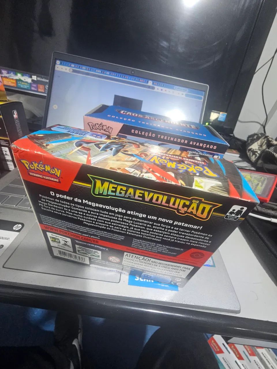 Combo Pokémon Mega Evolução Etb caos Ascendente - Foto 2