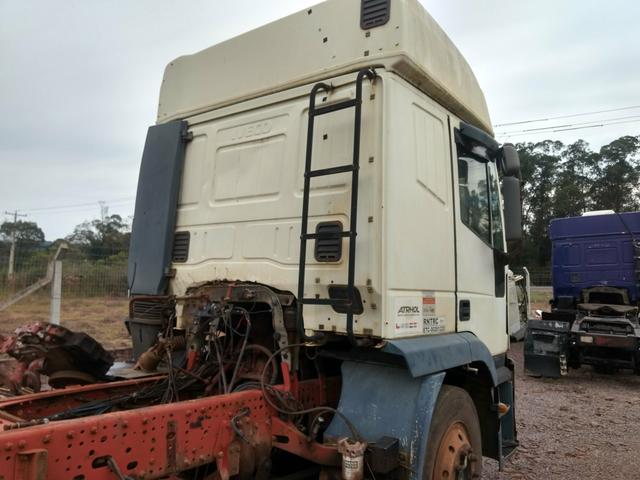 Gabine caminhão Iveco - Foto 4