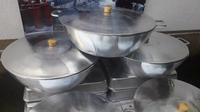 Tachos GRANDE de ALUMÍNIO BATIDO - Foto 3