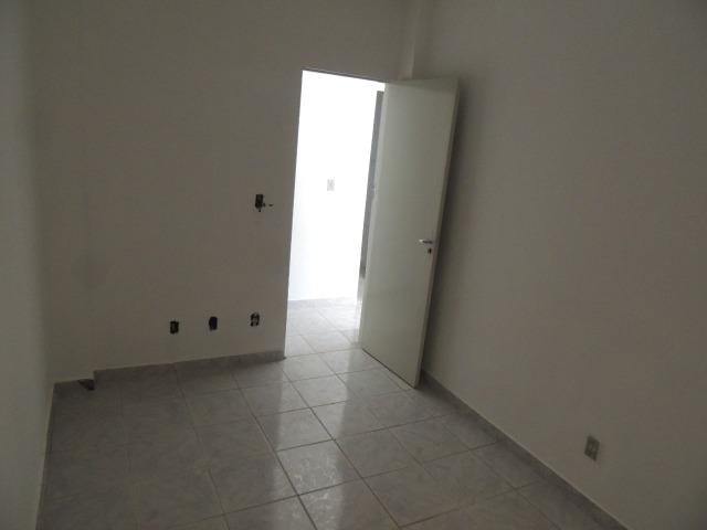 Rua Torres de Oliveira - Foto 11