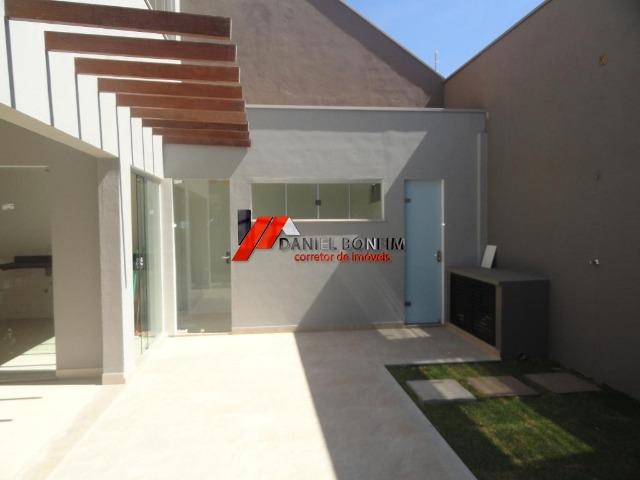 Casa nova lote inteirno no bairro Santo Agostinho - acabamento top