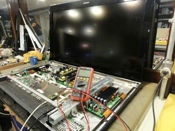 Sua tv estragou e so me ligar consertos em domicilio - Foto 2