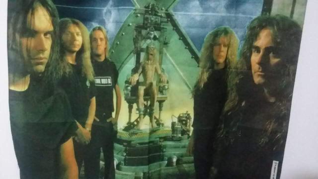 Banner de tecido do Iron Maden vem com a haste devimos e pregadores - Foto 6