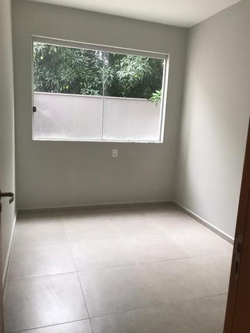 Aluga-se apartamento primeira moradia, quintal, prox futuro hospital universitário - Foto 6