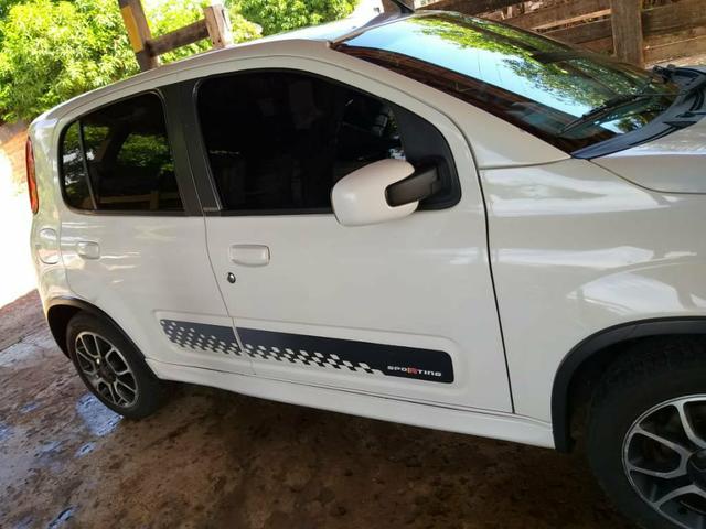 Fiat uno sporting 1.4 ano 2013 - Foto 4