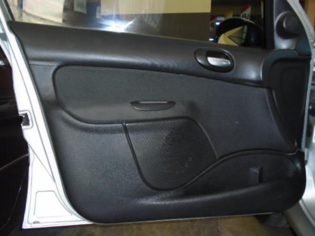 PEUGEOT 207 HATCH XS 1.6 16V FLEX AUTOMÁTICO - Foto 9