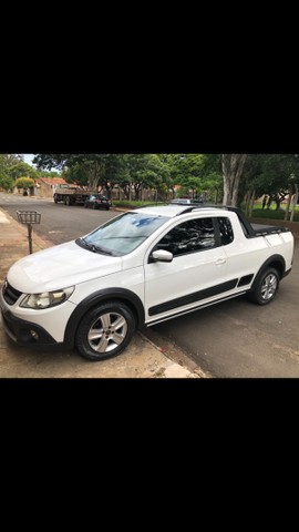SAVEIRO CROSS