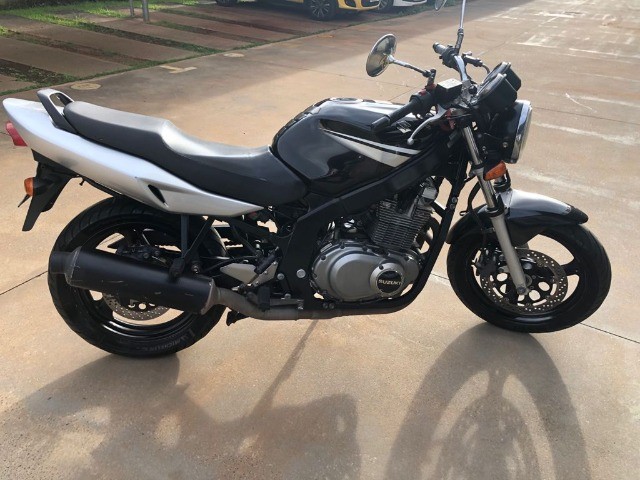 SUZUKI GS500 2008
