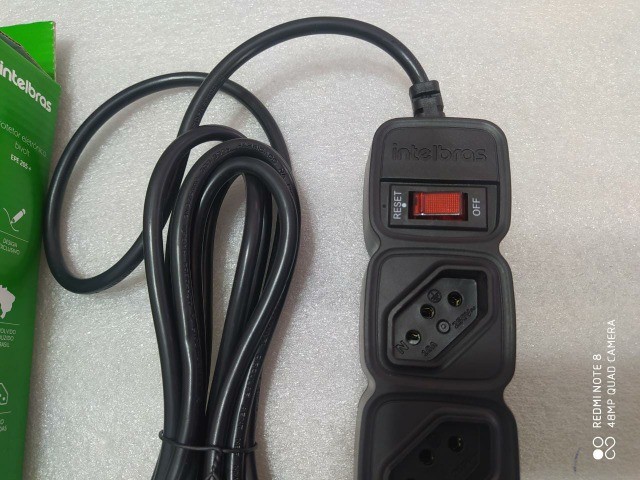 Protetor eletrônico com 5 tomadas filtro de linha intelbras  - Foto 2