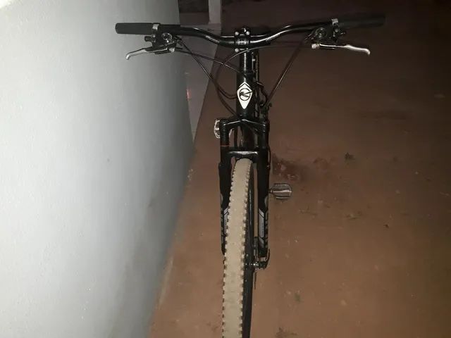 Troco por bicicleta aro 29 ou vendo 