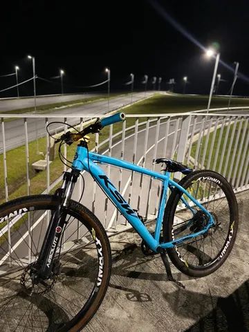 Bike ksw 29 pronta pra grau e DH - Ciclismo - Prado, Biguaçu