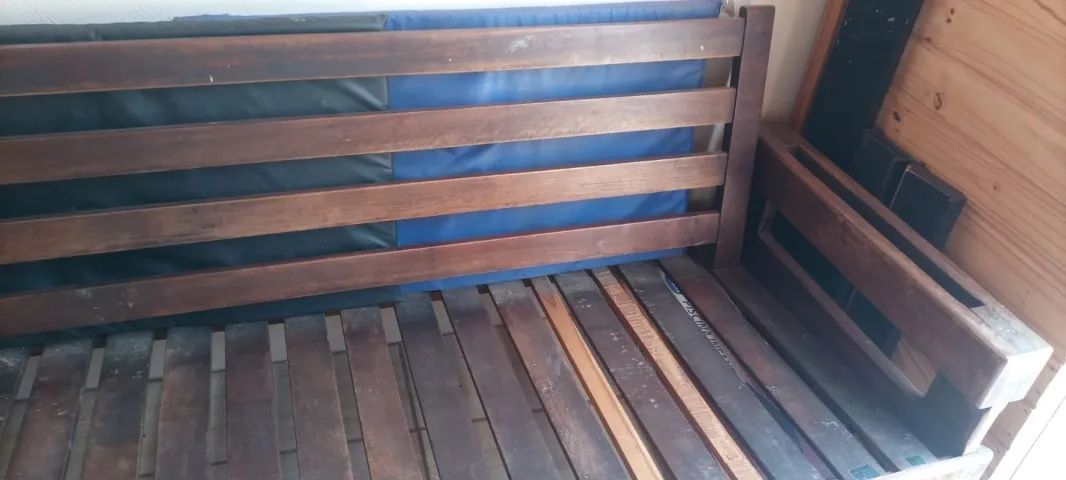 Sofa Madeira Maciça Rústica 3 Lugares + 2 Poltronas - Retirar - Foto 2