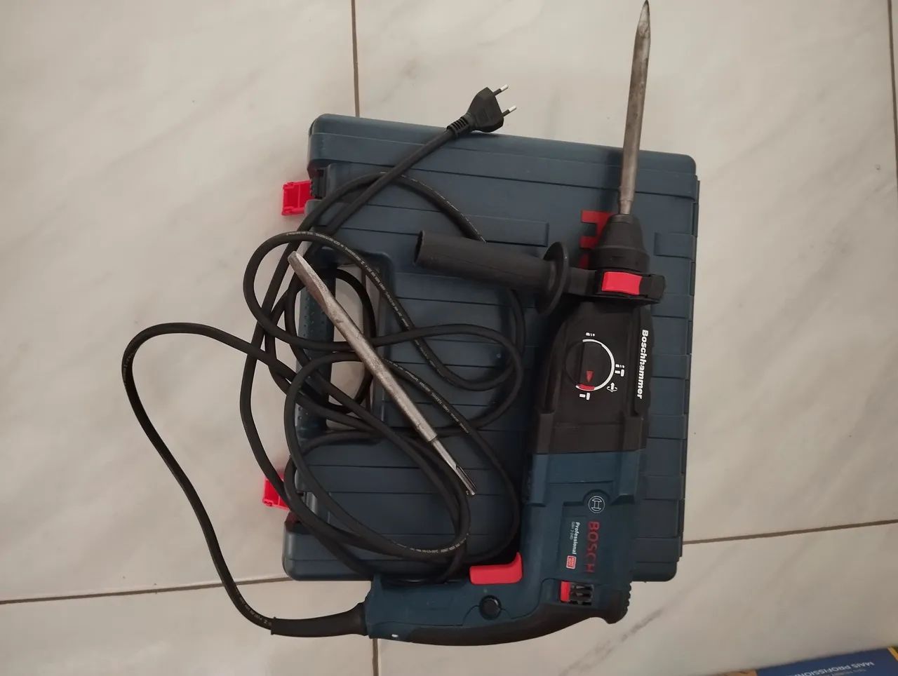 ALUGO MARTELETE 2KG 820W - Foto 4