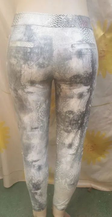 Calça espaço da moda animal print tam 40 - Foto 3