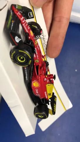 F1 Mercedes miniatura para colecionador  - Foto 4