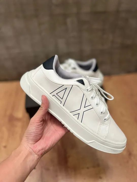 SAPATOS TOP CASUAIS PRA VC USAR TANTO COM UMA BERMUDA OU UMA CALÇA TOP - Foto 3