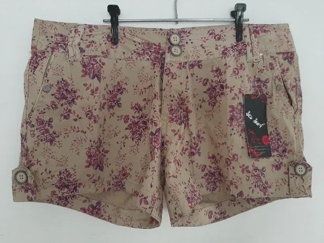 Shorts estampado - florido ou quadriculado