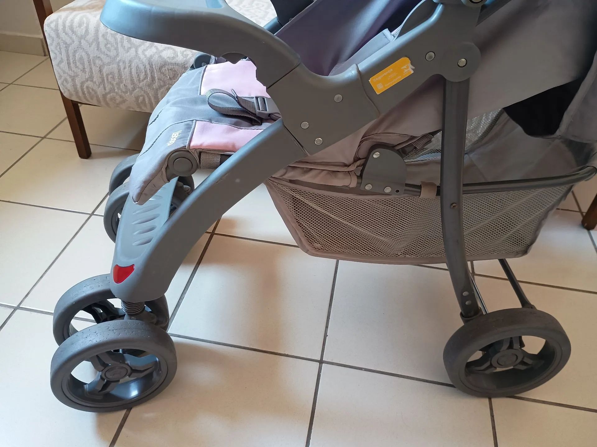 Carrinho de bebê Kiddo  - Foto 3