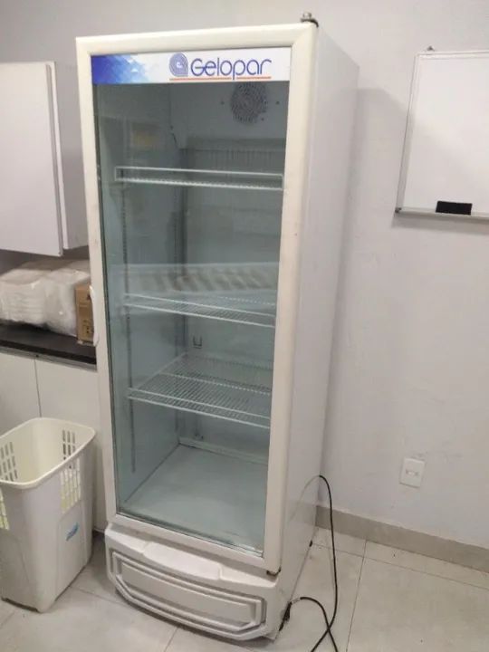 Refrigerador Expositora Porta de Vidro Gelopar GPTU-40 414L